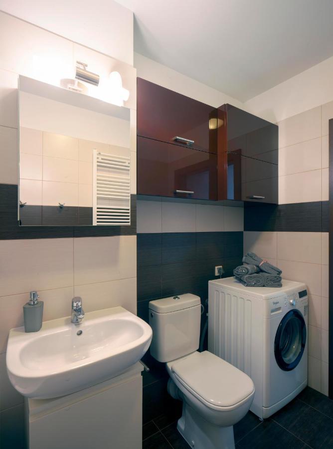 Apartament Zamkowa Apartman Varsó Kültér fotó